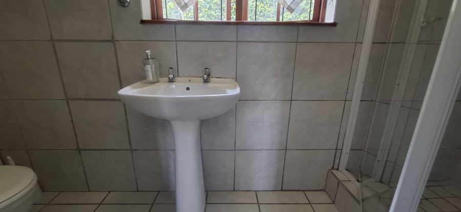 10 Bedroom Property for Sale in Fort Hill Eastern Cape